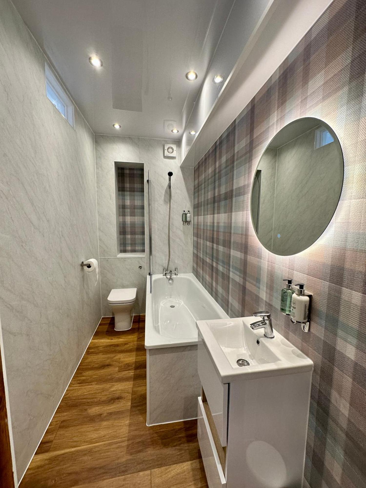 4 Sheraton Apartments Fort William Exterior foto